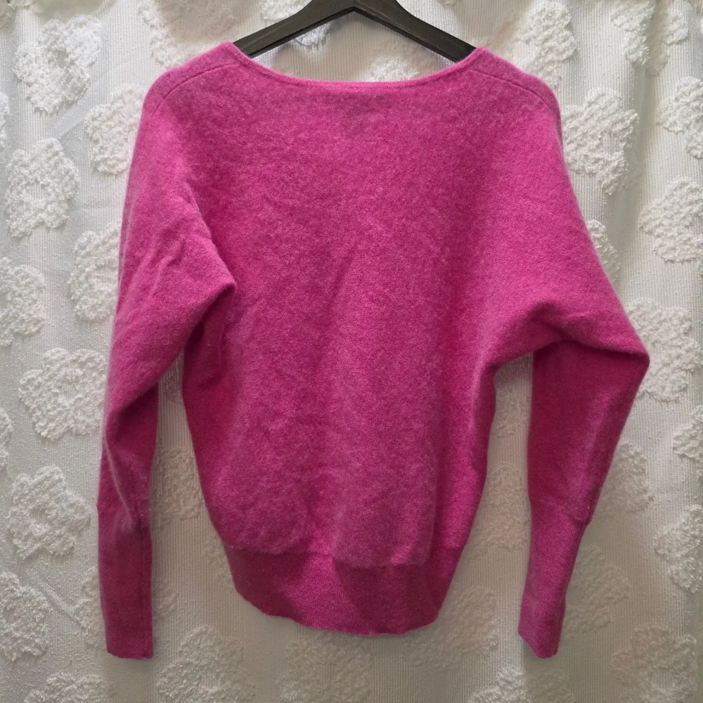 Tahari Hot Pink 100% 2-Ply Cashmere V-Neck Dolman Sleeve Sweater‎ Womens Medium
